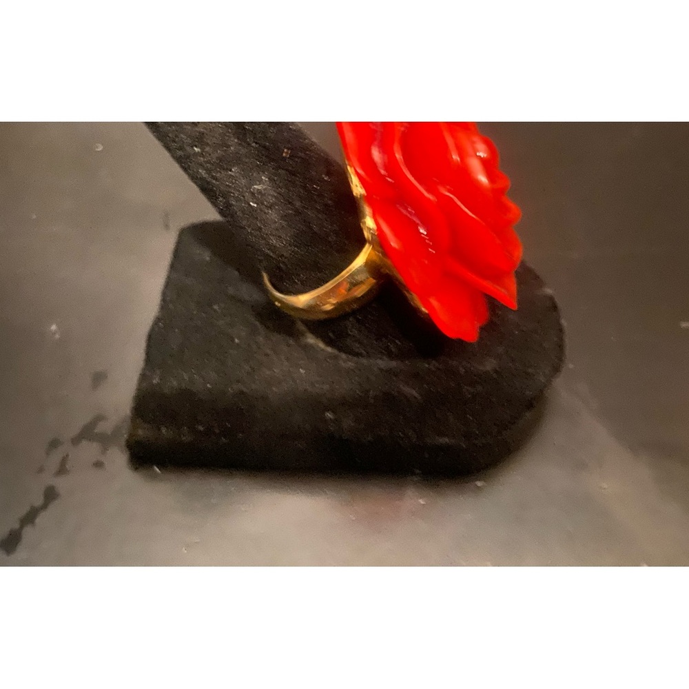 Stunning Kenneth Jay Lane Rose ring